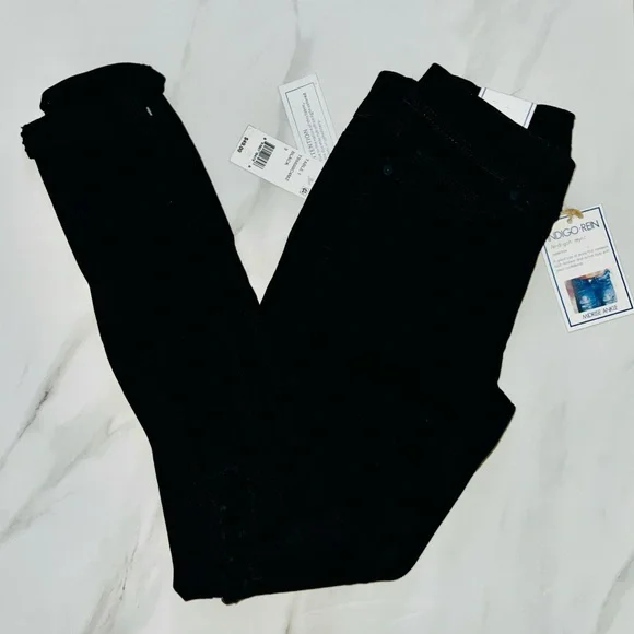 $7 sale Indigo Rein MID-RISE jeans size 3 - Picture 4 of 11
